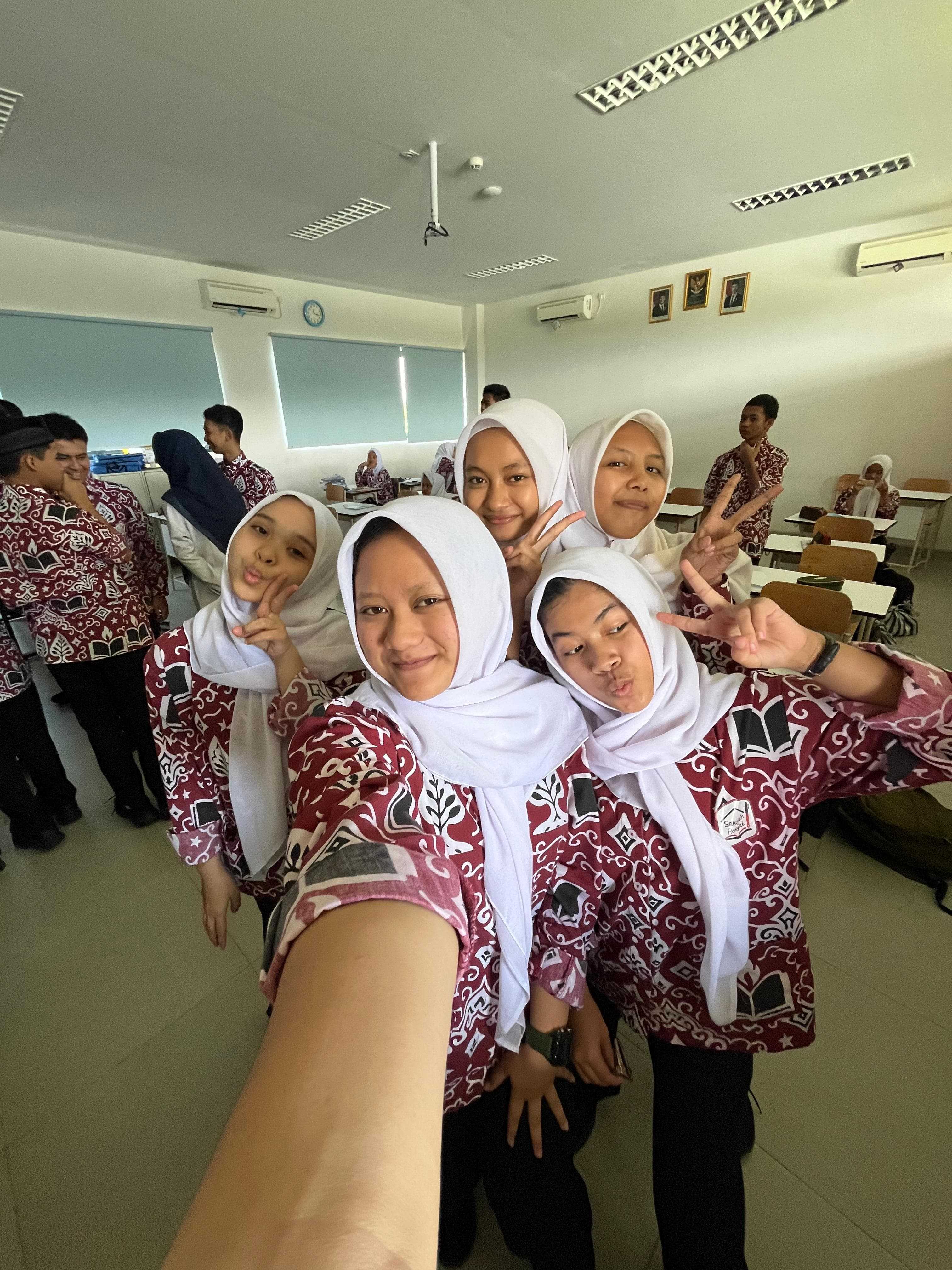 Foto Bersama Teman 4